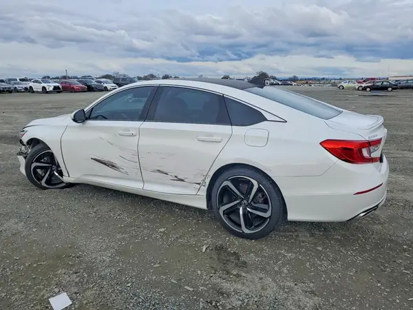 1HGCV1F30KA004876 2019 HONDA ACCORD - Image 2