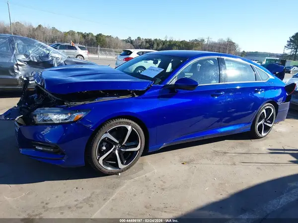 1HGCV1F30KA015540 2019 HONDA ACCORD - Image 2