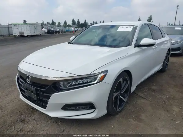 1HGCV1F30KA020155 2019 HONDA ACCORD - Image 2