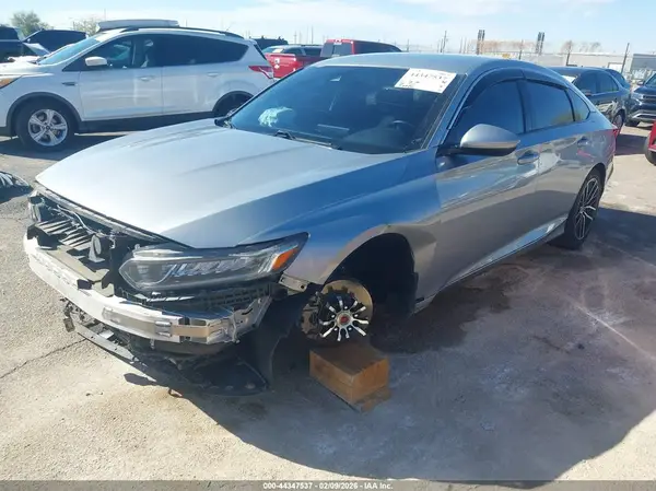 1HGCV1F30KA044763 2019 HONDA ACCORD - Image 2