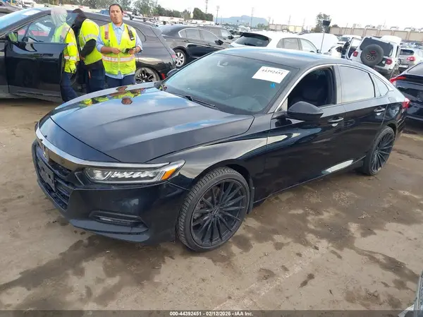 1HGCV1F30KA051437 2019 HONDA ACCORD - Image 2
