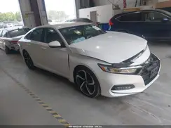1HGCV1F30KA056945 2019 HONDA ACCORD