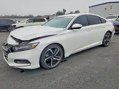1HGCV1F30KA067122 2019 HONDA ACCORD