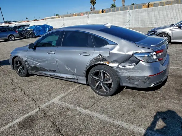 1HGCV1F30KA067329 2019 HONDA ACCORD - Image 2