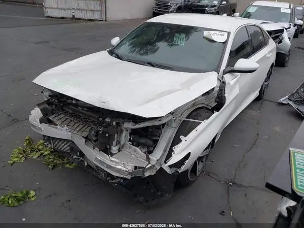 1HGCV1F30KA070618 2019 HONDA ACCORD - Image 2