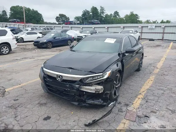 1HGCV1F30KA070666 2019 HONDA ACCORD - Image 2