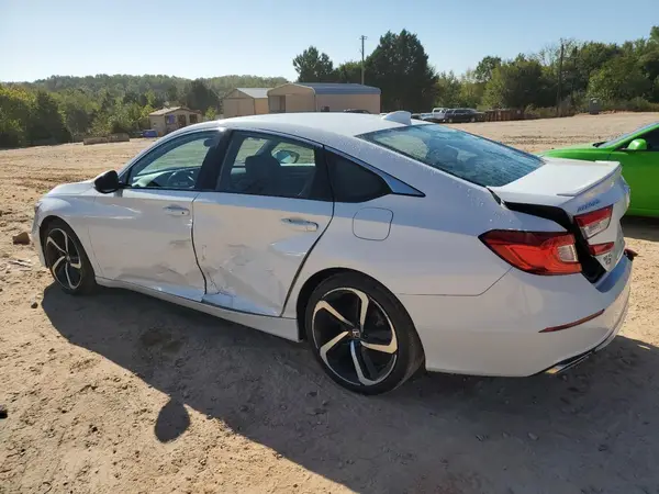 1HGCV1F30KA071557 2019 HONDA ACCORD - Image 2