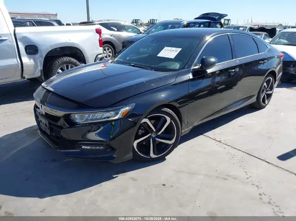 1HGCV1F30KA085362 2019 HONDA ACCORD - Image 2