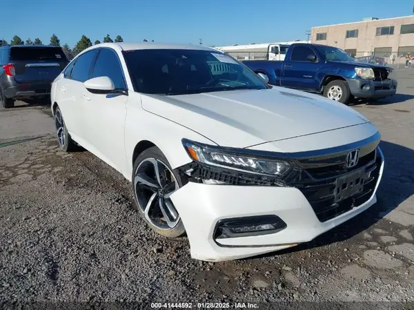 1HGCV1F30KA095535 2019 HONDA ACCORD - Image 1