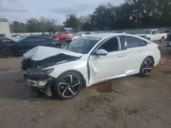 1HGCV1F30KA107411 2019 HONDA ACCORD