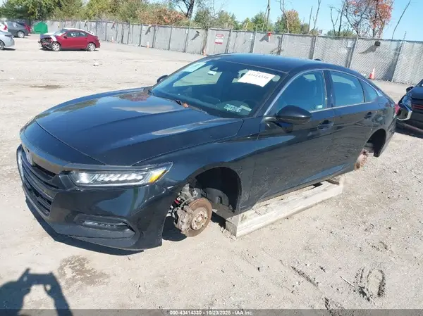 1HGCV1F30KA113256 2019 HONDA ACCORD - Image 2