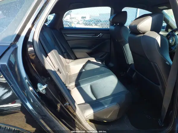 1HGCV1F30KA125004 2019 HONDA ACCORD - Image 8