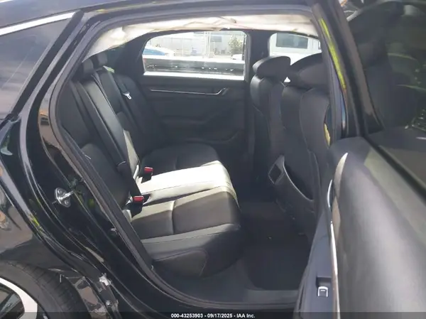 1HGCV1F30KA127612 2019 HONDA ACCORD - Image 8