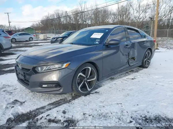 1HGCV1F30KA129439 2019 HONDA ACCORD - Image 2