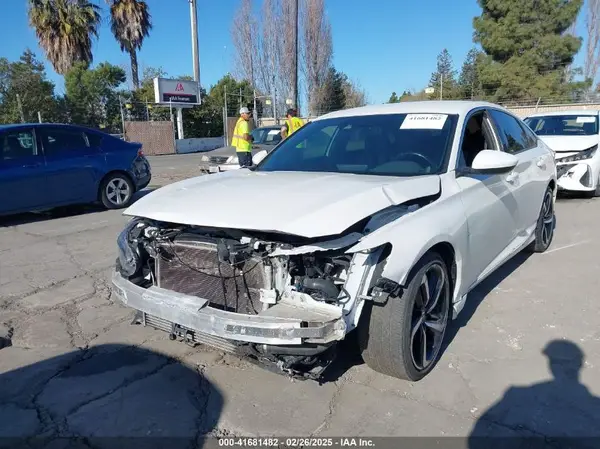 1HGCV1F30KA130171 2019 HONDA ACCORD - Image 2