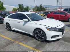 1HGCV1F30KA132731 2019 HONDA ACCORD