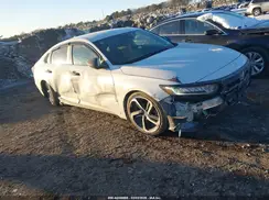 1HGCV1F30KA134124 2019 HONDA ACCORD