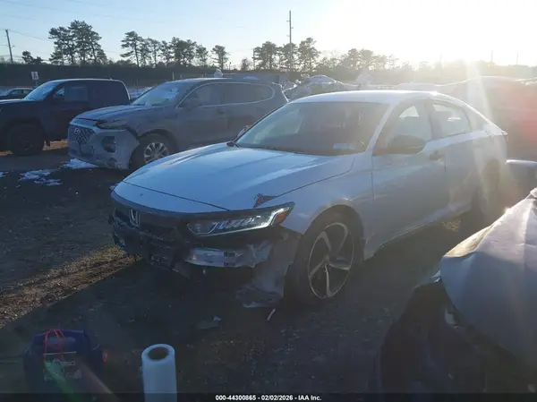 1HGCV1F30KA134124 2019 HONDA ACCORD - Image 2