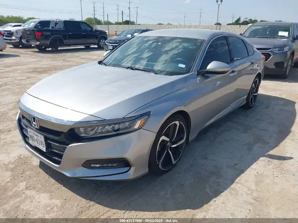 1HGCV1F30KA142126 2019 HONDA ACCORD - Image 2