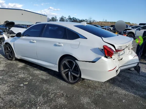 1HGCV1F30KA155961 2019 HONDA ACCORD - Image 2