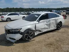 1HGCV1F30KA159587 2019 HONDA ACCORD