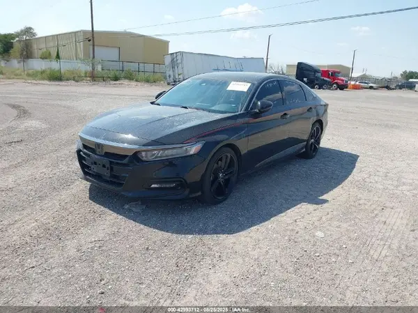 1HGCV1F30KA160657 2019 HONDA ACCORD - Image 2