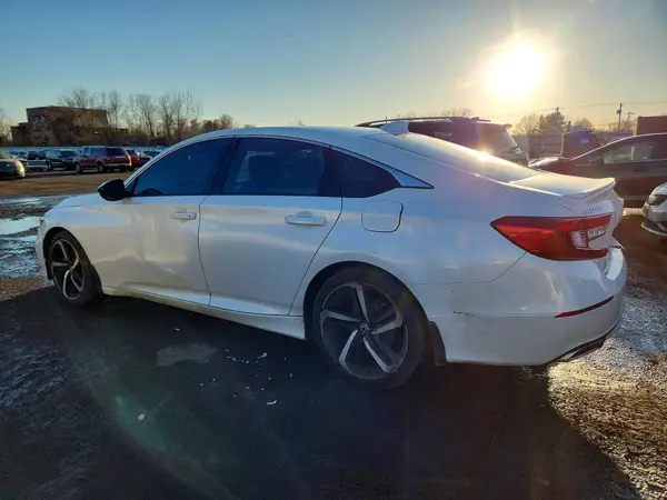 1HGCV1F30KA162084 2019 HONDA ACCORD - Image 2