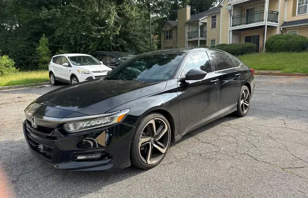 1HGCV1F30KA164806 2019 HONDA ACCORD - Image 2