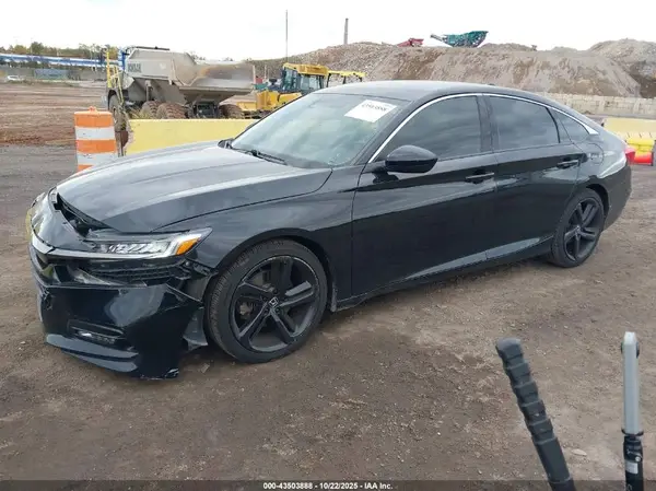 1HGCV1F30KA166524 2019 HONDA ACCORD - Image 2
