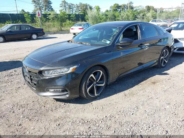 1HGCV1F30KA166605 2019 HONDA ACCORD - Image 2