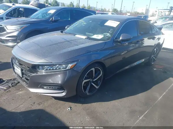 1HGCV1F30KA174199 2019 HONDA ACCORD - Image 2