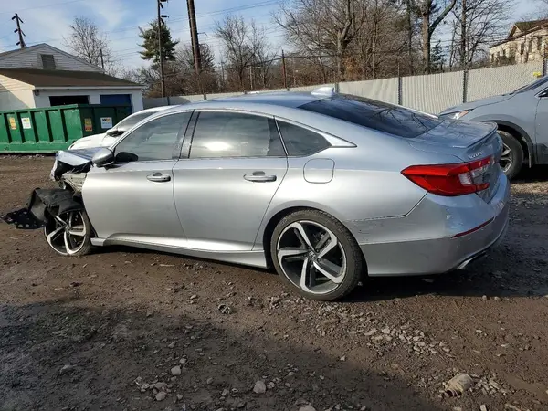 1HGCV1F30KA174574 2019 HONDA ACCORD - Image 2