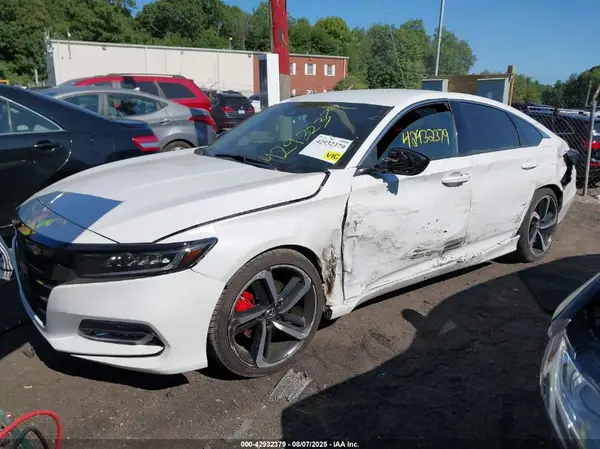 1HGCV1F30LA001753 2020 HONDA ACCORD - Image 2