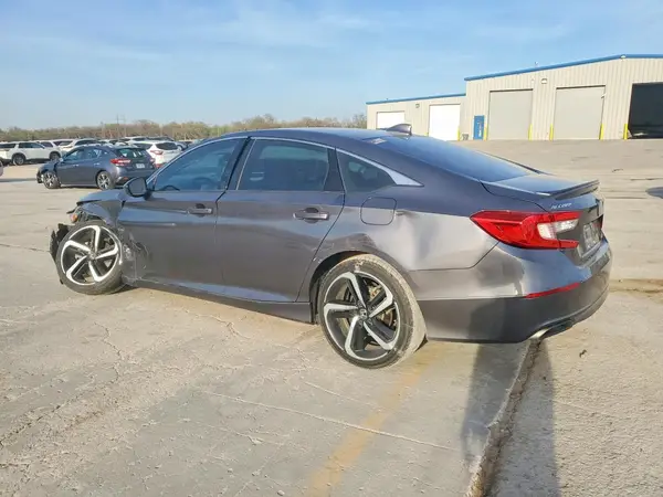 1HGCV1F30LA002482 2020 HONDA ACCORD - Image 2