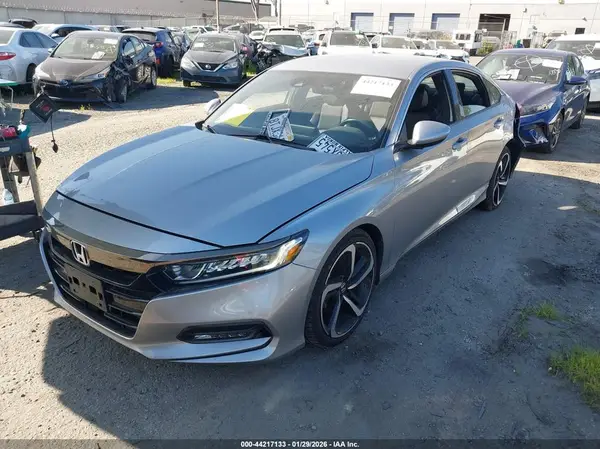 1HGCV1F30LA155654 2020 HONDA ACCORD - Image 2