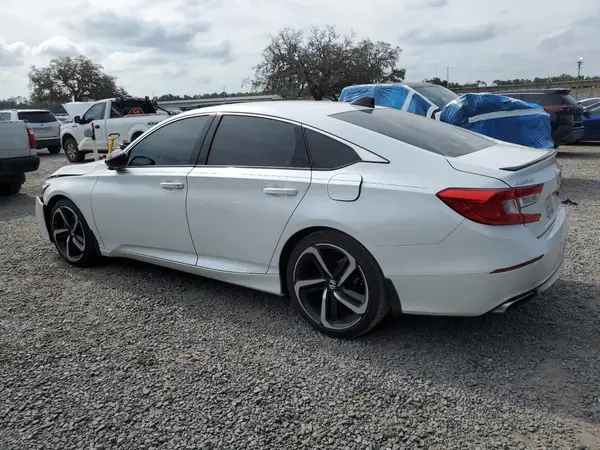 1HGCV1F30NA019396 2022 HONDA ACCORD - Image 2