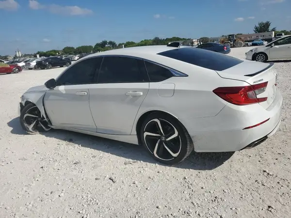 1HGCV1F30NA038143 2022 HONDA ACCORD - Image 2