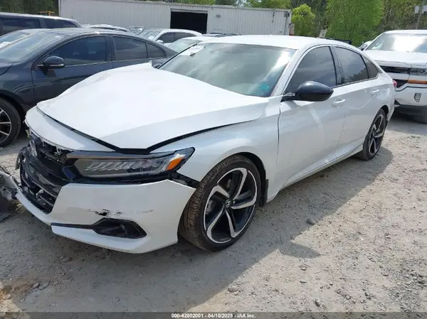 1HGCV1F30NA111043 2022 HONDA ACCORD - Image 2