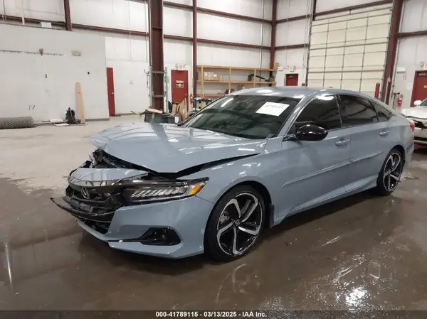 1HGCV1F30NA117795 2022 HONDA ACCORD - Image 2