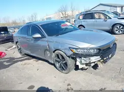 1HGCV1F31JA008806 2018 HONDA ACCORD