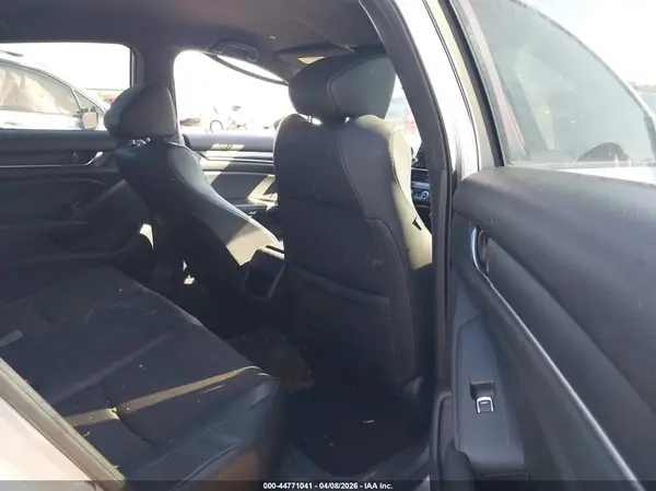 1HGCV1F31JA008806 2018 HONDA ACCORD - Image 8