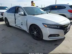1HGCV1F31JA009714 2018 HONDA ACCORD