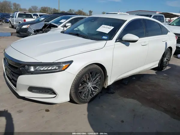 1HGCV1F31JA009714 2018 HONDA ACCORD - Image 2
