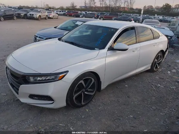 1HGCV1F31JA012693 2018 HONDA ACCORD - Image 2