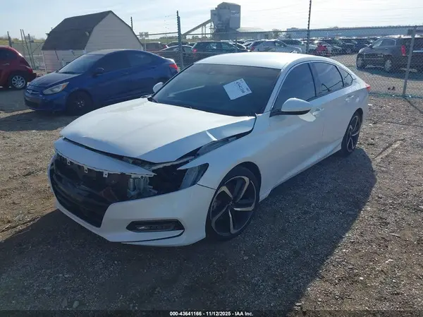 1HGCV1F31JA022222 2018 HONDA ACCORD - Image 2