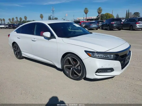 1HGCV1F31JA027811 2018 HONDA ACCORD - Image 1