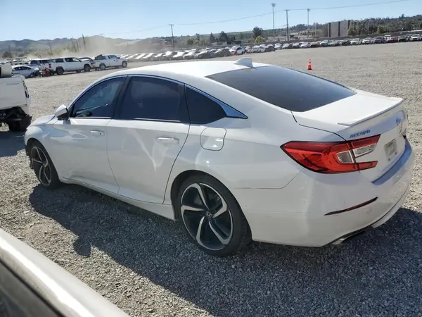 1HGCV1F31JA039358 2018 HONDA ACCORD - Image 2