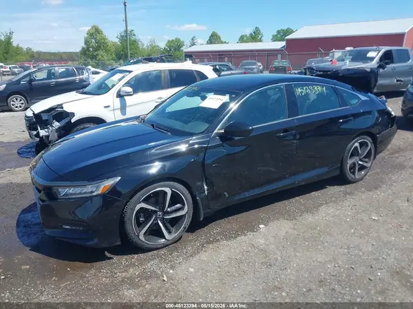 1HGCV1F31JA041062 2018 HONDA ACCORD - Image 2