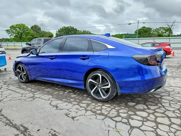 1HGCV1F31JA042972 2018 HONDA ACCORD - Image 2