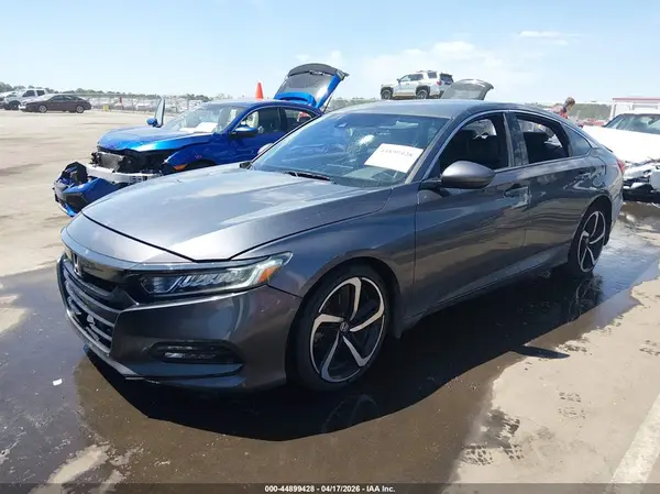 1HGCV1F31JA044706 2018 HONDA ACCORD - Image 2
